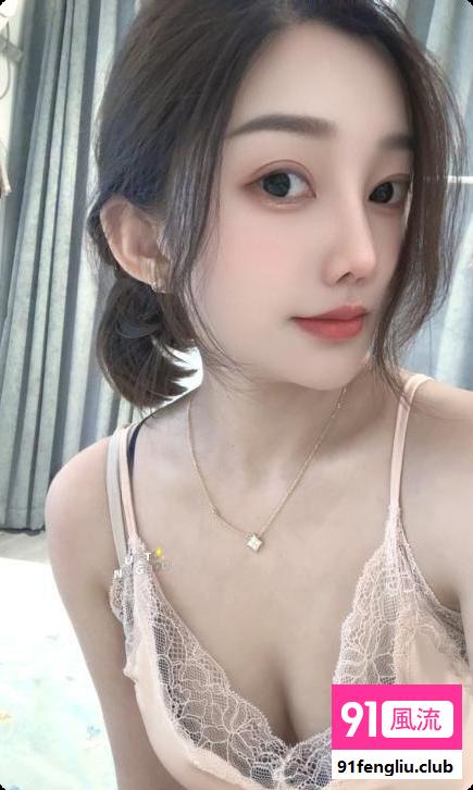 爱健身的丫头